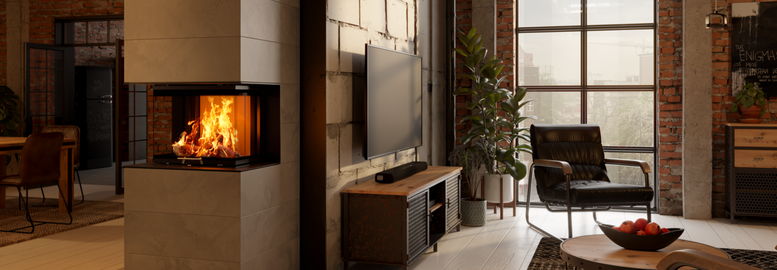 Ein Kaminofen steht frontal vor einem Raumteiler zwischen Wohn- und Essbereich.